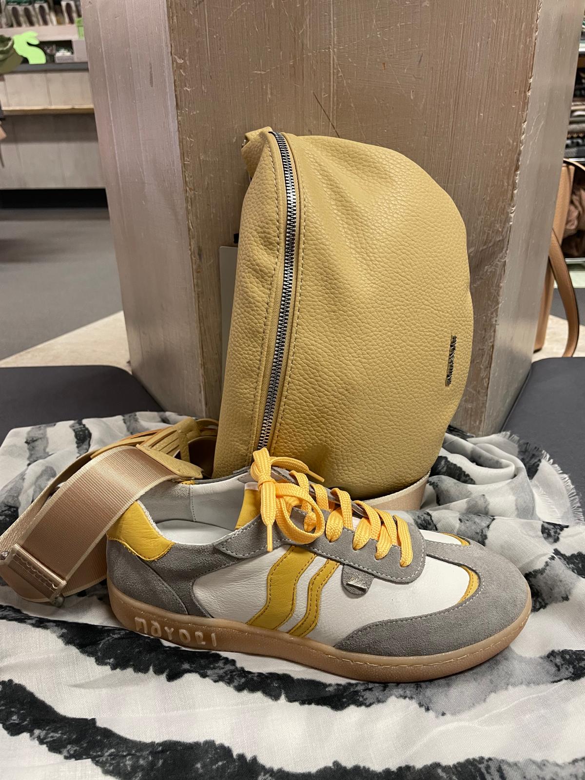 Herrenschuhe bei Schuhhaus Öfner in Zirl - Bild 7